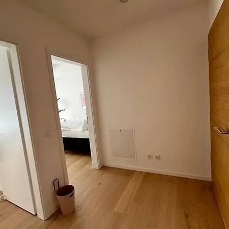 Schickes 2-zi-apartment Am Neckarufer Im Buga-park *