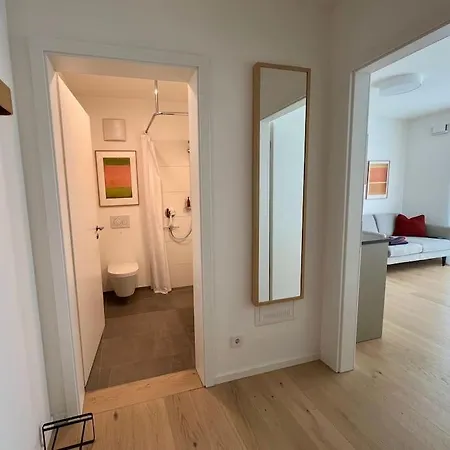 Schickes 2-zi-apartment Am Neckarufer Buga-park Mit Tg-stellplatz Apartment *