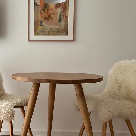 Schickes 2-zi-apartment Am Neckarufer Buga-park Mit Tg-stellplatz Χαϊλμπρόν