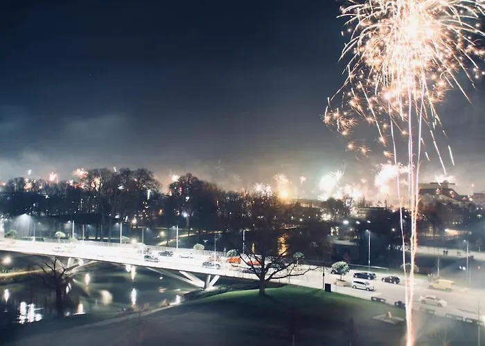 Apartment Schickes 2-zi-apartment Am Neckarufer Buga-park Mit Tg-stellplatz *