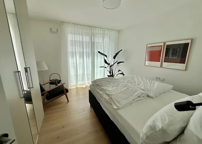 Schickes 2-zi-apartment Am Neckarufer Buga-park Mit Tg-stellplatz Heilbronn